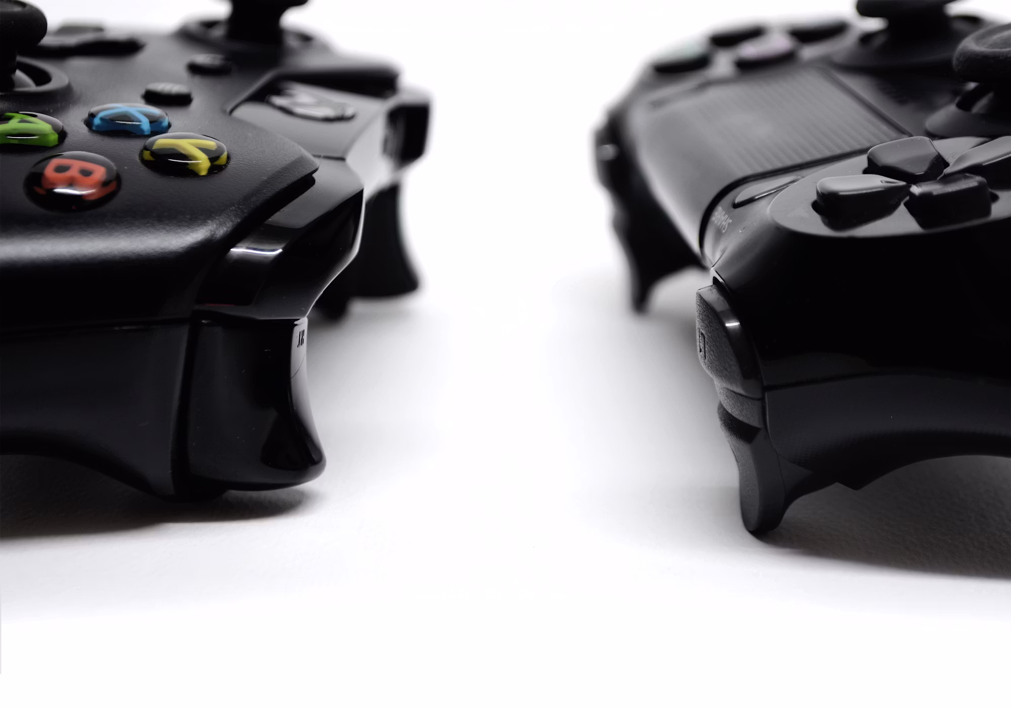 The Art of Game Narrative: Weaving Stories into Gameplay